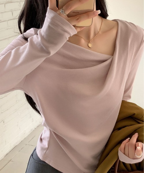 kirakiraShop(キラキラショップ)の「ドレープ ギャザー カットソー(Tシャツ/カットソー・レディース・ブラック/ブルー/オフホワイト/ピンク・FREE)」の15枚目の写真