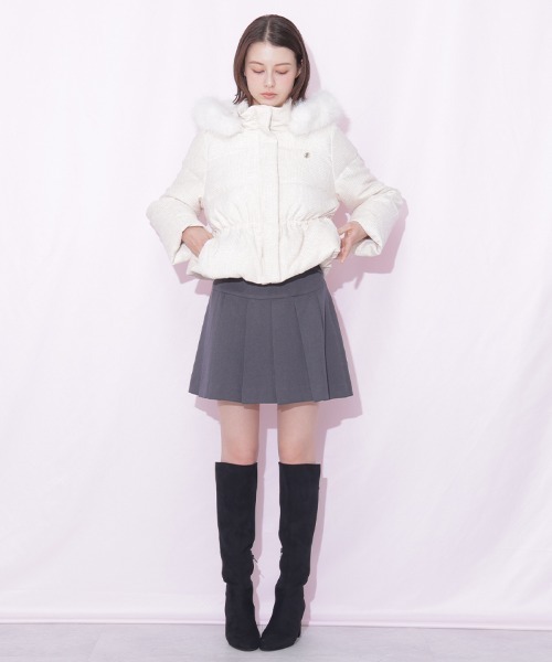 JILL by JILL STUART（ジルバイジルスチュアート）の「ツィードショートダウン（ダウンジャケット/コート・レディース・ホワイト/ブラック・SMALL/MEDIUM）」の21枚目の写真