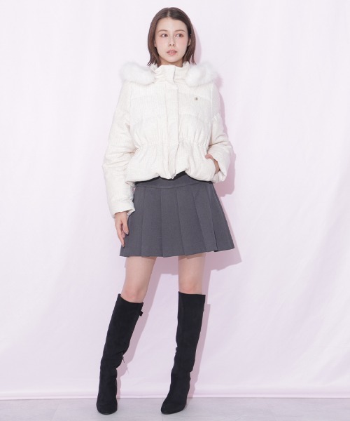 JILL by JILL STUART（ジルバイジルスチュアート）の「ツィードショートダウン（ダウンジャケット/コート・レディース・ホワイト/ブラック・SMALL/MEDIUM）」の20枚目の写真