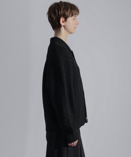 ELLUV(エルブ)の「【ELLUV/エルヴ】ウールミックス ショート丈ケーブルニットシャツ(シャツ/ブラウス・メンズ・ブラック/チャコールグレー/ダークブルー・L/M/S)」の8枚目の写真