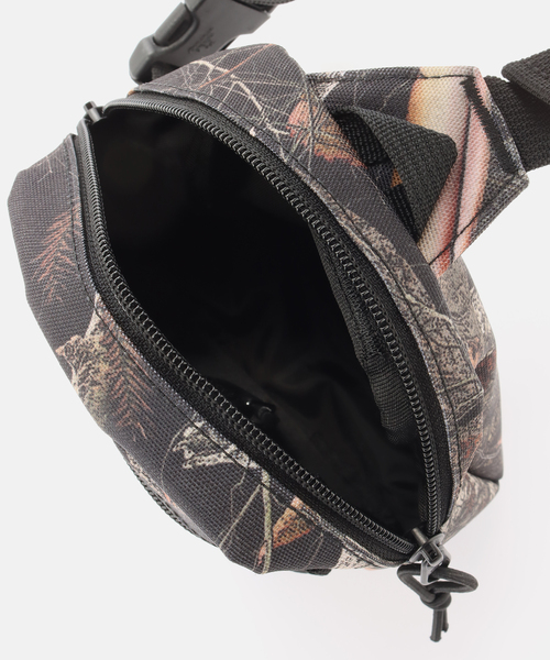 Carhartt WIP(カーハートダブリューアイピー)の「【CARHARTT WIP 】 Kickflip Shoulder Bag(ショルダーバッグ・レディース・ブラック・FREE)」の7枚目の写真