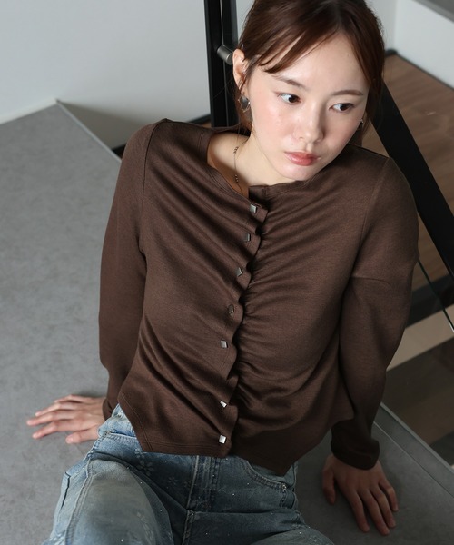 J by blue(ジェイバイブルー)の「フロントギャザーリブカットソー(Tシャツ/カットソー・レディース・ブラウン/チャコールグレー/ホワイト/ブルー・MEDIUM)」の13枚目の写真