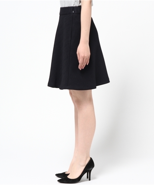 NATURAL BEAUTY BASIC（ナチュラルビューティーベーシック）の「ブッチャースカート（スカート・レディース・ブルー/ベージュ/ネイビー・MEDIUM/LARGE/SMALL/X-SMALL）」の7枚目の写真