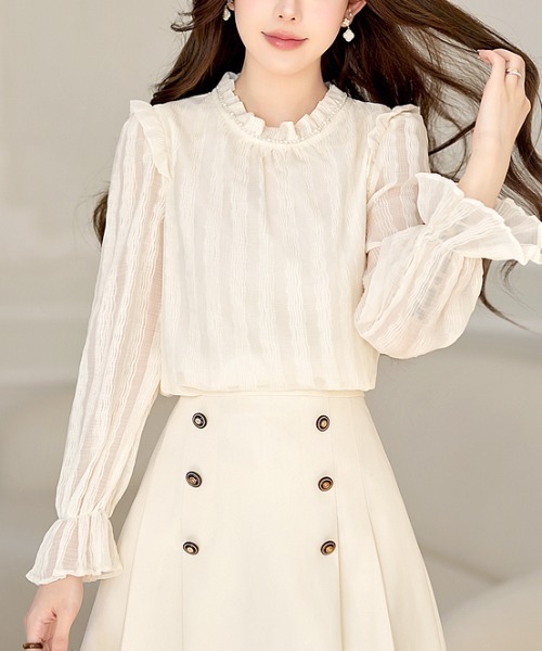 LUCPY(ラクピー)の「フリルネックシアーブラウス(シャツ/ブラウス・レディース・ホワイト・MEDIUM/LARGE/X-LARGE/SMALL)」の2枚目の写真