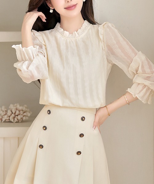 LUCPY(ラクピー)の「フリルネックシアーブラウス(シャツ/ブラウス・レディース・ホワイト・MEDIUM/LARGE/X-LARGE/SMALL)」の4枚目の写真