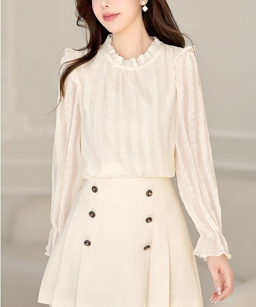 LUCPY(ラクピー)の「フリルネックシアーブラウス(シャツ/ブラウス・レディース・ホワイト・MEDIUM/LARGE/X-LARGE/SMALL)」の6枚目の写真
