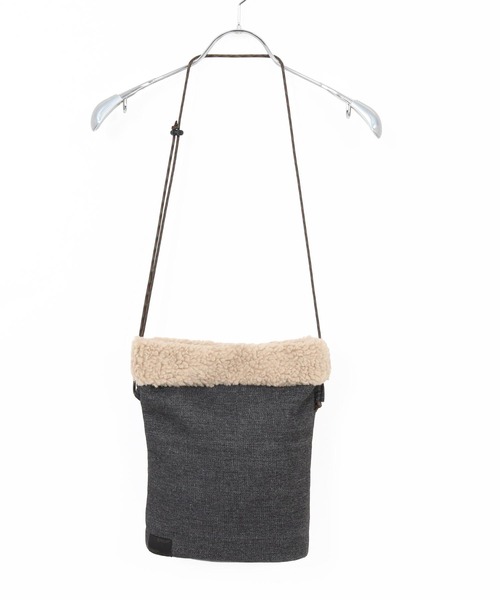 GLIMCLAP(グリムクラップ)の「mko13935-Shearling Denim Drawstring Tote 巾着バッグ(212-035-gla-cg)(ショルダーバッグ・メンズ・ブラック/インディゴブルー/コバルトブルー・FREE)」の21枚目の写真