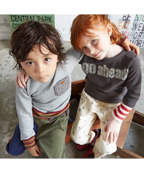 BREEZE（ブリーズ）の「ネット限定 ニットポケット付トレーナー（スウェット・キッズ・ネイビー/グレー/ライム・95/80/90/100/120/140/110/130）」の16枚目の写真