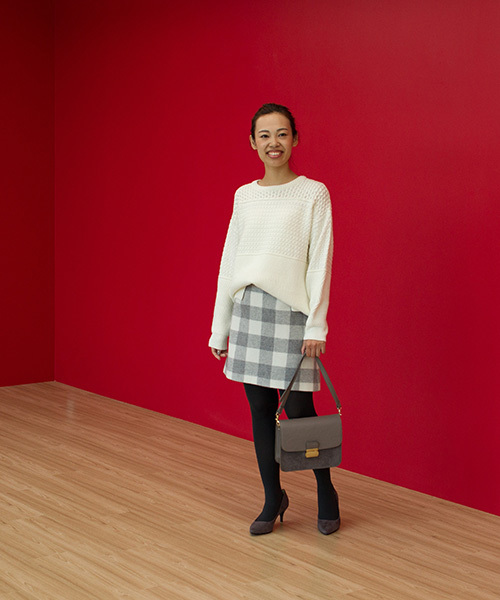 NATURAL BEAUTY BASIC(ナチュラルビューティーベーシック)の「ライトモッサチェックスカート(スカート・レディース・ブラック系その他/グレー系その他・SMALL/MEDIUM/LARGE/X-SMALL)」の4枚目の写真