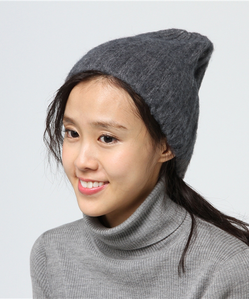 SLY（スライ）の「FAZZ RIB KNIT CAP（キャップ・レディース・ブラック/トップグレー・FREE）」の2枚目の写真