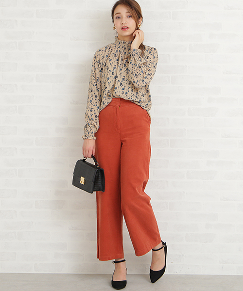 N.(N. Natural Beauty Basic)(エヌエヌナチュラルビューティーベーシック)の「コーデュロイストレートワイドパンツ(その他パンツ・レディース・ベージュ/ネイビー/ブラウン・SMALL/MEDIUM)」の13枚目の写真