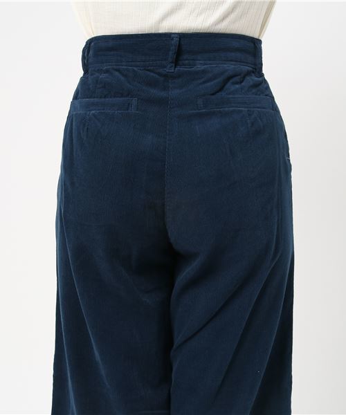 N.(N. Natural Beauty Basic)(エヌエヌナチュラルビューティーベーシック)の「コーデュロイストレートワイドパンツ(その他パンツ・レディース・ベージュ/ネイビー/ブラウン・SMALL/MEDIUM)」の5枚目の写真