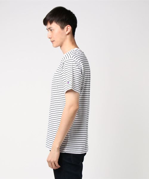 Champion（チャンピオン）の「【Champion/チャンピオン】メンズ ベーシック Tシャツ（Tシャツ/カットソー・メンズ・ホワイト/ブラック/ネイビー/グレー/ピンク・MEDIUM/SMALL/LARGE/X-LARGE）」の7枚目の写真