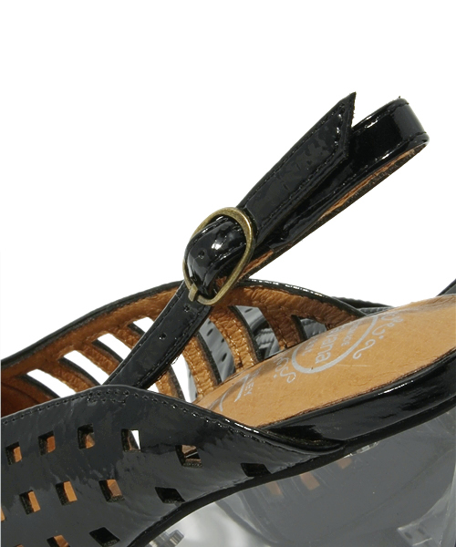 ROSE BUD（ローズバッド）の「(JEFFREY CAMPBELL)2012-690 PUNCHING PATENT WEDGE SANDAL（サンダル・レディース・ブラック/イエロー・35/36/37/38/39）」の6枚目の写真