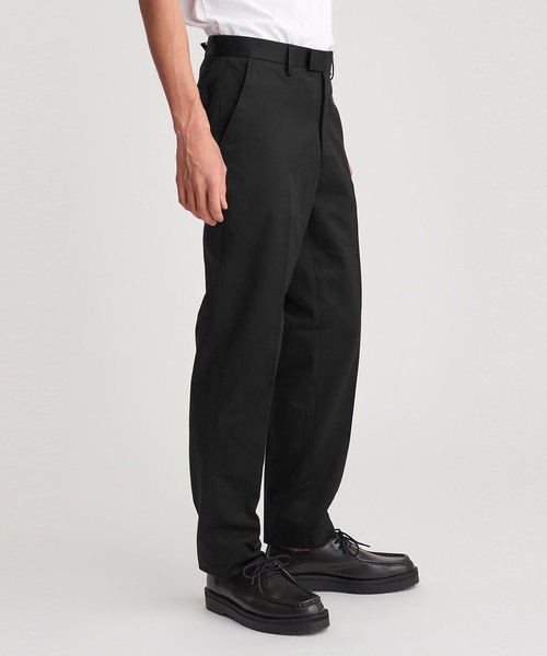 Saturdays NYC（サタデーズ ニューヨークシティ ）の「Leon Pima Pant（チノパンツ・メンズ・ブラック/ネイビー・34/32/30/28/29）」の4枚目の写真