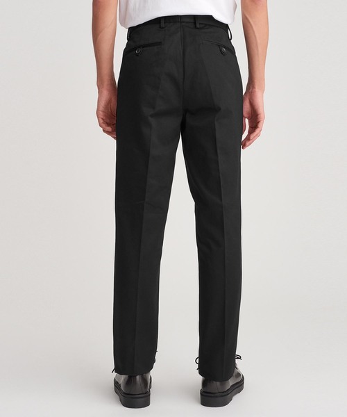 Saturdays NYC（サタデーズ ニューヨークシティ ）の「Leon Pima Pant（チノパンツ・メンズ・ブラック/ネイビー・34/32/30/28/29）」の5枚目の写真
