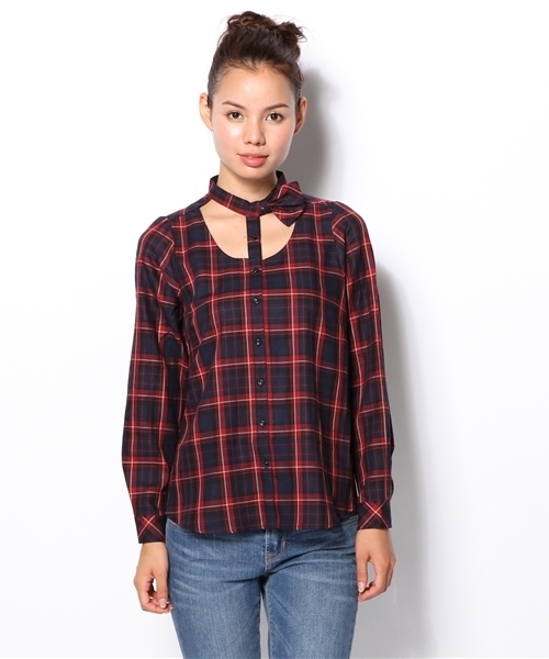 Rolick（ロリック）の「タイ付アキシャツ（シャツ/ブラウス・レディース・レッド/ブラック・FREE）」の3枚目の写真