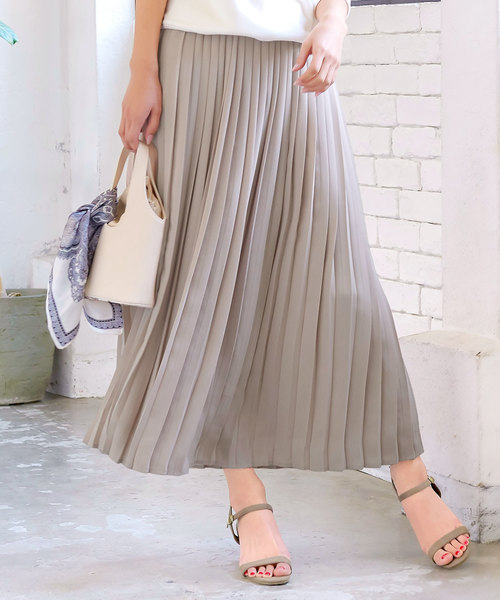 KOBE LETTUCE（コウベレタス）の「［ミディアムorマキシ丈］2typeフレアプリーツスカート（スカート・レディース・ベージュ/レッド/オフホワイト/イエロー/ミント/ラベンダー/ホワイト系その他/ベージュ系その他/グリーン系その他/パープル系その他/イエロー系その他/レッド系その他/ホワイト系その他2/ホワイト系その他3・FREE）」の6枚目の写真