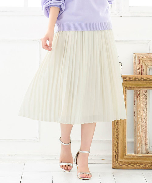 KOBE LETTUCE（コウベレタス）の「［ミディアムorマキシ丈］2typeフレアプリーツスカート（スカート・レディース・ベージュ/レッド/オフホワイト/イエロー/ミント/ラベンダー/ホワイト系その他/ベージュ系その他/グリーン系その他/パープル系その他/イエロー系その他/レッド系その他/ホワイト系その他2/ホワイト系その他3・FREE）」の4枚目の写真