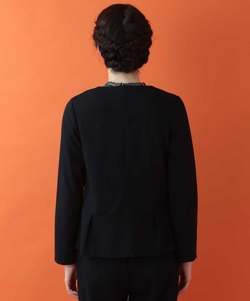 Jocomomola(ホコモモラ)の「ストレッチポンチジャケット(その他アウター・レディース・ベージュ/ネイビー・40/42)」の4枚目の写真