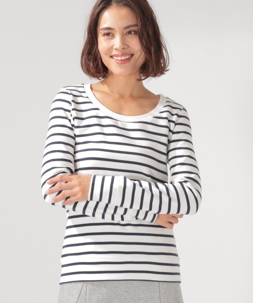 BAYFLOW（ベイフロー）の「ストレッチスムースCネックT（Tシャツ/カットソー・レディース・ブラック/ベージュ/オフホワイト/カーキ/その他1/その他2・SMALL/MEDIUM/LARGE）」の5枚目の写真