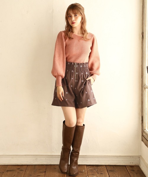 one after another NICE CLAUP（ワンアフターアナザーナイスクラップ）の「刺繍ショートパンツ（その他パンツ・レディース・アイボリー/モカ/オレンジ・FREE）」の10枚目の写真