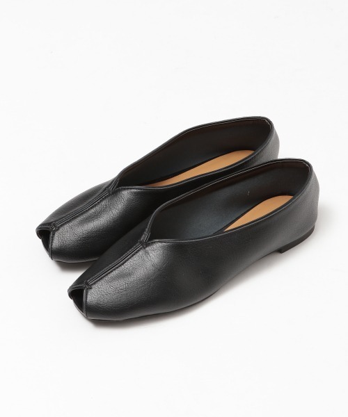 LOWRYS FARM（ローリーズファーム）の「トゥスリットシューズ　864926（その他シューズ・レディース・ブラック/ブラウン/アイボリー・MEDIUM/LARGE）」の9枚目の写真