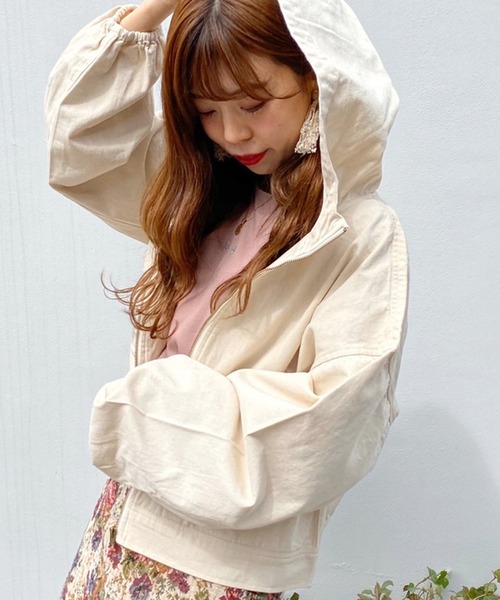 apres jour（アプレジュール）の「ツイルフードブルゾン【ZOZOTOWN限定アイテム】（ブルゾン・レディース・ベージュ/アイボリー/ブラック・フリー）」の12枚目の写真