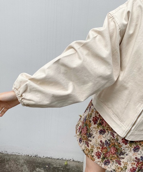 apres jour（アプレジュール）の「ツイルフードブルゾン【ZOZOTOWN限定アイテム】（ブルゾン・レディース・ベージュ/アイボリー/ブラック・フリー）」の19枚目の写真