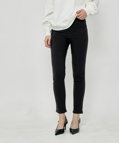 coca（coca）（コカ）の「ウルトラストレッチ スキニーパンツ股下73cm（その他パンツ・レディース・ブラック/グリーン/ホワイト/パープル/アイボリー/カーキ/ベージュ/ネイビー/グレイッシュベージュ・ONE SIZE/LONG/SHORT/L/M/S）」の13枚目の写真