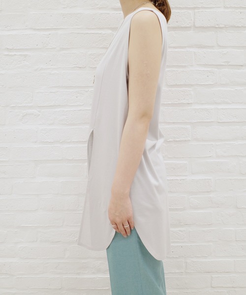 DouDou（ドゥドゥ）の「前後2WAYロングタンクAW（Tシャツ/カットソー・レディース・ライトグレー/ダークブラウン/オフホワイト/グレイッシュベージュ・FREE）」の18枚目の写真