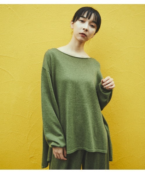 HeRIN.CYE(ヘリンドットサイ)の「ランダムヘムニットトップス(ニット/セーター・レディース・カーキ/グレー・FREE)」の1枚目の写真