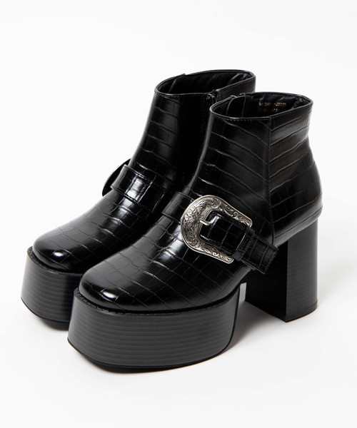 WEGO（ウィゴー）の「WEGO/2wayバックルベルトブーツ（ブーツ・レディース・ブラック/ブラック系その他・MEDIUM/LARGE）」の4枚目の写真