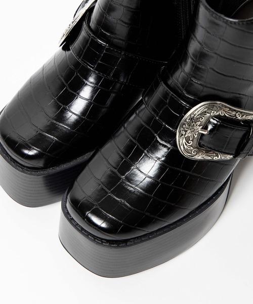 WEGO（ウィゴー）の「WEGO/2wayバックルベルトブーツ（ブーツ・レディース・ブラック/ブラック系その他・MEDIUM/LARGE）」の9枚目の写真