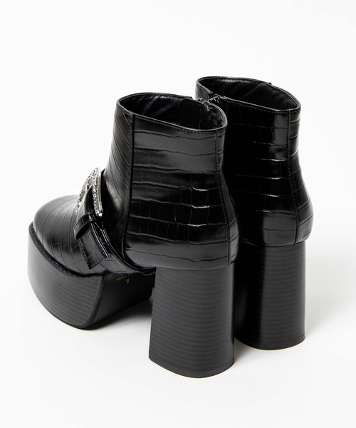 WEGO（ウィゴー）の「WEGO/2wayバックルベルトブーツ（ブーツ・レディース・ブラック/ブラック系その他・MEDIUM/LARGE）」の6枚目の写真