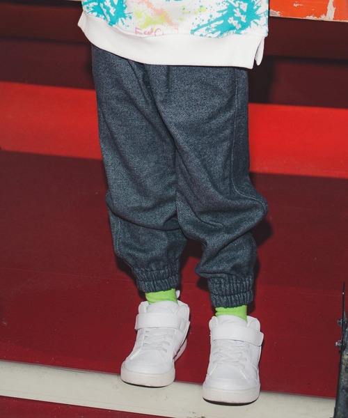 RADCHAP（ラッドチャップ）の「綿起毛ジョガーパンツ（その他パンツ・キッズ・チャコールグレー/キャメル・100cm/120cm/130cm/140cm/90cm/110cm）」の3枚目の写真