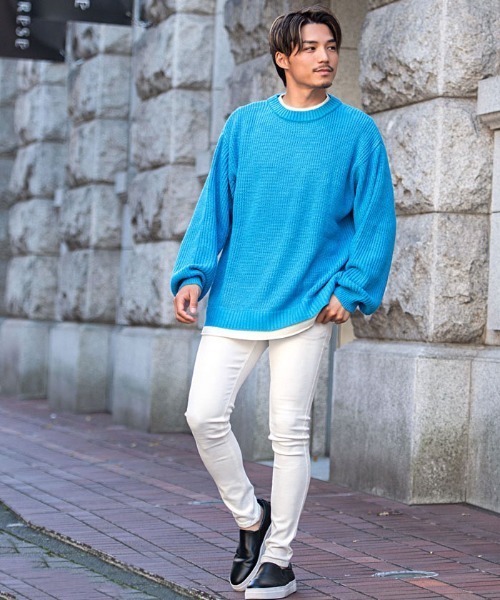 CavariA（キャバリア）の「『CavariA/キャバリア』7G方畦ビッグシルエット長袖フェイクレイヤードニット（ニット/セーター・メンズ・グレー/ホワイト/ブルー/ベージュ/キナリ/ブラック/グリーン/ブラウン/グリーン系/グレイッシュベージュ/ネイビー・M/L）」の15枚目の写真