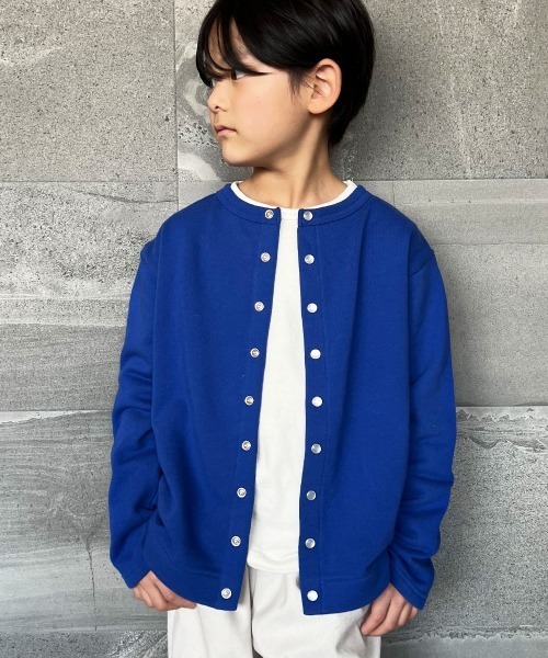 OMNES（オムネス）の「キッズ 裏毛スウェット パールドットカーディガン（カーディガン/ボレロ・キッズ・ブラック/ネイビー/カーキ/アイボリー/ブルーグレー/ベージュ/チャコール/ライトベージュ/ブルー・100/110/120/130/140）」の21枚目の写真