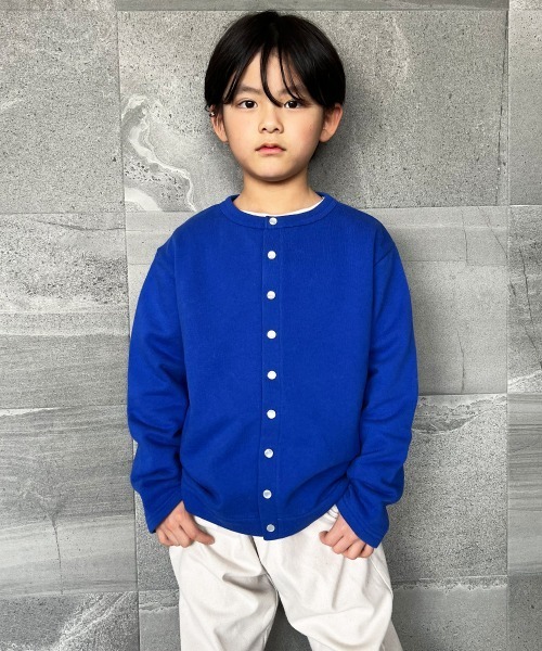 OMNES（オムネス）の「キッズ 裏毛スウェット パールドットカーディガン（カーディガン/ボレロ・キッズ・ブラック/ネイビー/カーキ/アイボリー/ブルーグレー/ベージュ/チャコール/ライトベージュ/ブルー・100/110/120/130/140）」の19枚目の写真