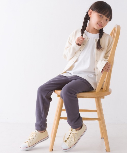 OMNES（オムネス）の「キッズ 裏毛スウェット パールドットカーディガン（カーディガン/ボレロ・キッズ・ブラック/ネイビー/カーキ/アイボリー/ブルーグレー/ベージュ/チャコール/ライトベージュ/ブルー・100/110/120/130/140）」の15枚目の写真