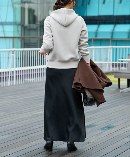 WEB限定/累計販売数9,000枚突破！/スポンジダンボールZIPパーカー