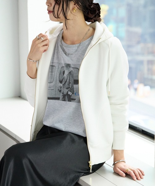 WEB限定/累計販売数9,000枚突破！/スポンジダンボールZIPパーカー