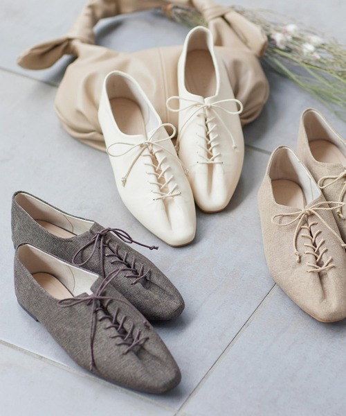 KOBE LETTUCE（コウベレタス）の「レースアップバブーシュ（その他シューズ・レディース・アイボリー/ブラック/ブラウン/ベージュ系その他・M/L/LL/S）」の2枚目の写真