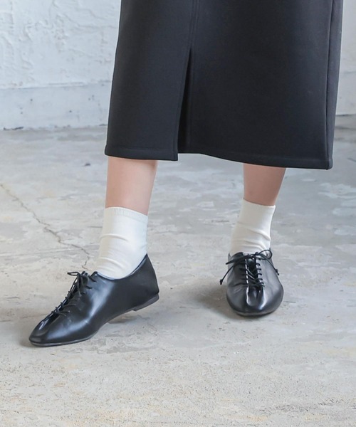 KOBE LETTUCE（コウベレタス）の「レースアップバブーシュ（その他シューズ・レディース・アイボリー/ブラック/ブラウン/ベージュ系その他・M/L/LL/S）」の3枚目の写真