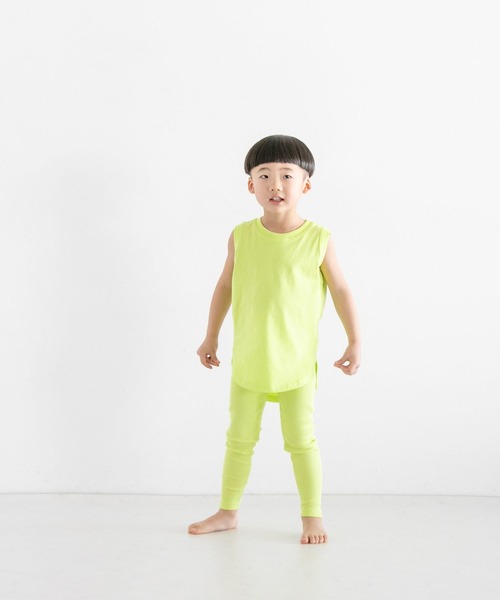 LOWRYS FARM(ローリーズファーム)の「USAロングスリットタンク 936185(タンクトップ・キッズ・オフホワイト/ベージュ/チャコールグレー/ベージュ系その他/イエロー・120cm/110cm/130cm/140cm/150cm)」の19枚目の写真