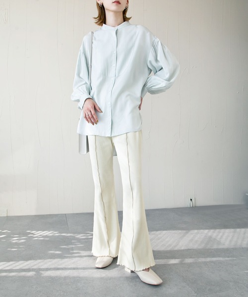 Chillfar（チルファー）の「メローカラーパイピングフレアパンツ（その他パンツ・レディース・アイボリー/ベージュ/ブルー系/オリーブ/ブラック・FREE）」の18枚目の写真