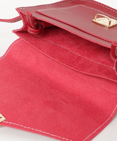 JUNOAH（ジュノア）の「スクエアミニショルダーバッグ（ショルダーバッグ・レディース・ブラック/レッド/イエロー・FREE）」の9枚目の写真