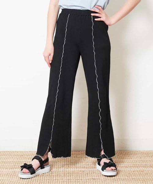 a.v.v（アーヴェヴェ）の「[140-150]メローテレコパンツ（その他パンツ・キッズ・ベージュ/ブラック・140/150）」の2枚目の写真