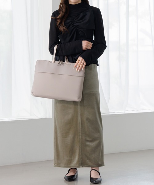 Jewelna Rose（ジュエルナローズ）の「【PCケース付・B4収納】リモハピ トートバッグ 10771（ビジネスバッグ・レディース・ブラック/ブラウン/グレイッシュベージュ/ベージュ系その他/ネイビー/ライトグレー/グレー・FREE）」の8枚目の写真