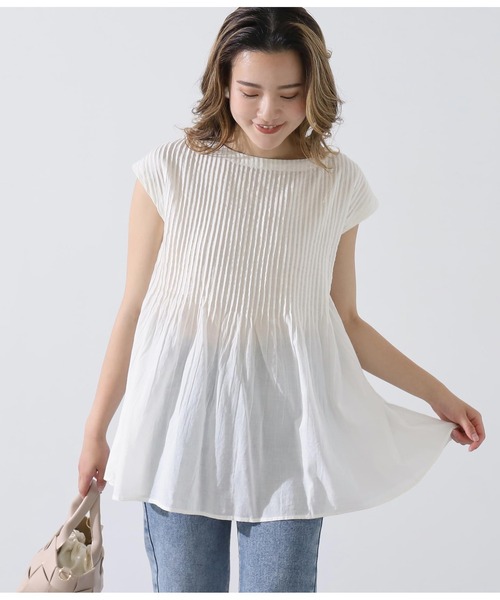 Alluge（アルージュ）の「コットンボイルピンタックチュニック（チュニック・レディース・オフホワイト/ブルー/ブラック・FREE）」の2枚目の写真